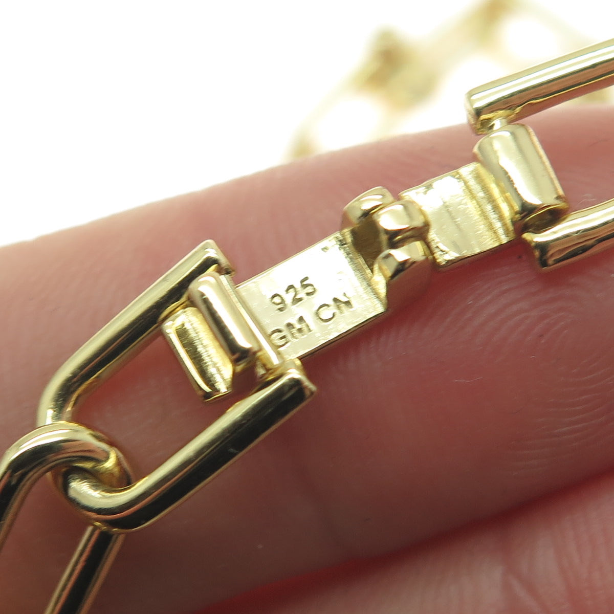 925 Sterling Gold Plated Round-Cut Shaped C Z Horseshoe Chain Necklace 18"