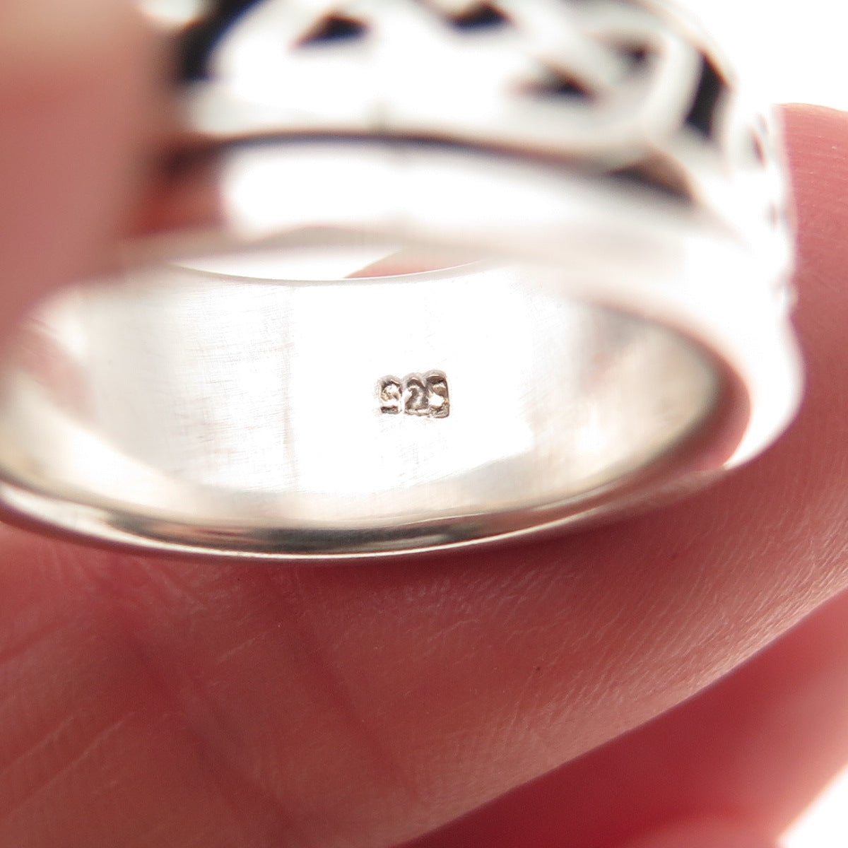925 Sterling Silver Vintage Celtic Knot Oxidized Band Ring Size 7