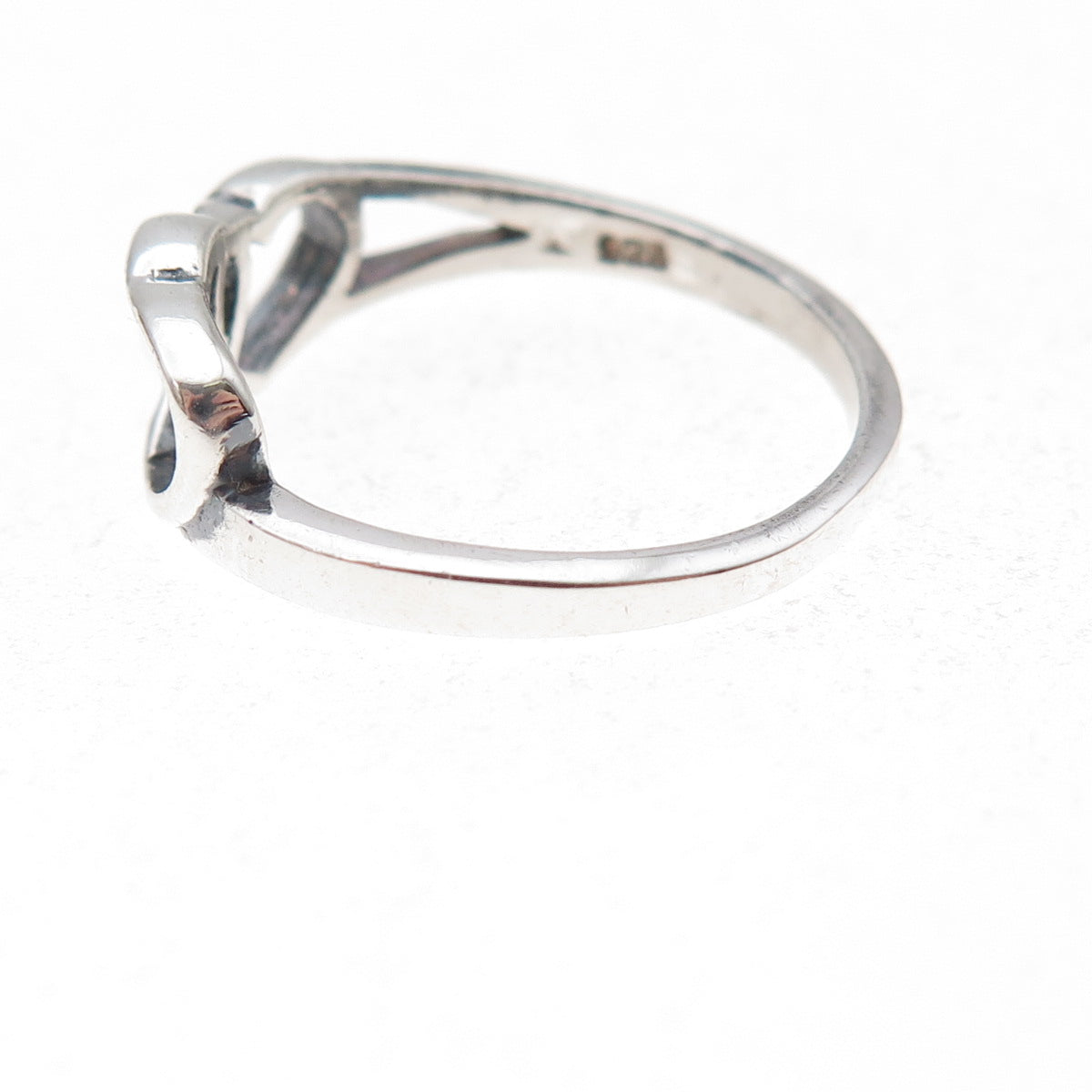 925 Sterling Silver Vintage Interlocked Heart Oxidized Ring Size 7.75