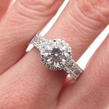 925 Sterling Silver Round-Cut C Z Engagement Ring Size 9