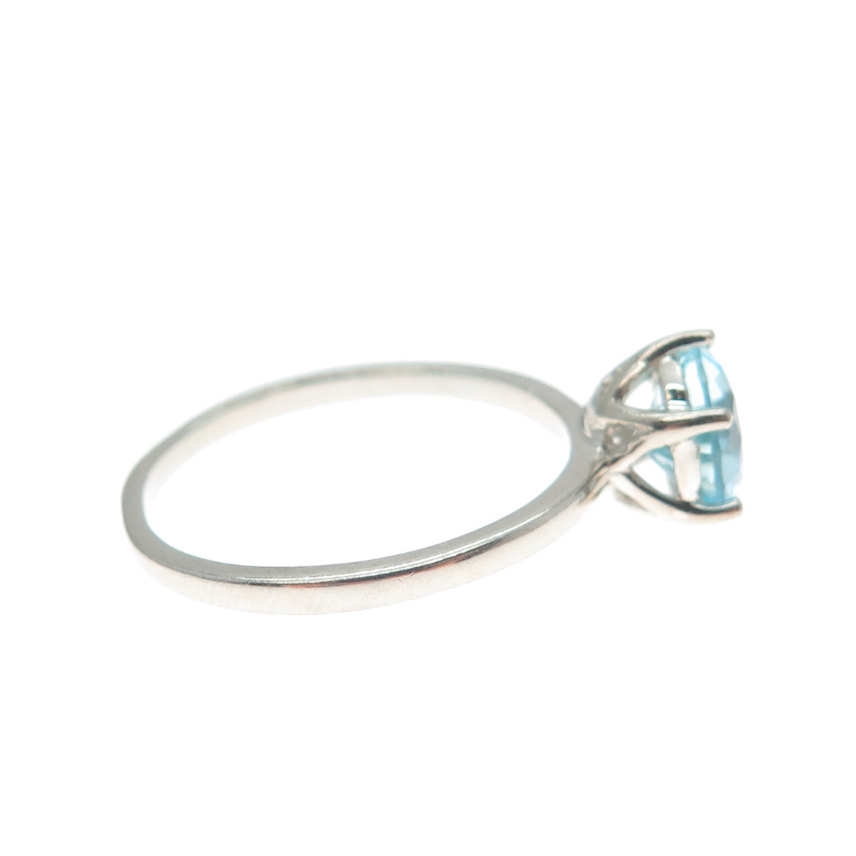 DAZZLERS 925 Sterling Silver Round-Cut Nano Blue Topaz Ring Size 7.75