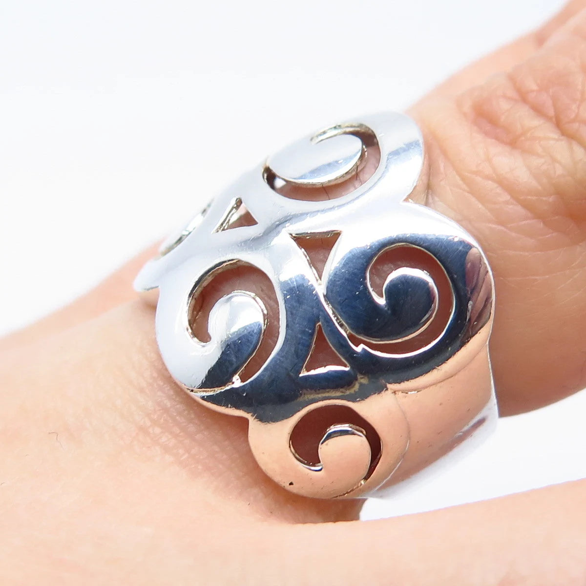 925 Sterling Silver Vintage Swirl Wide Ring Size 5.5