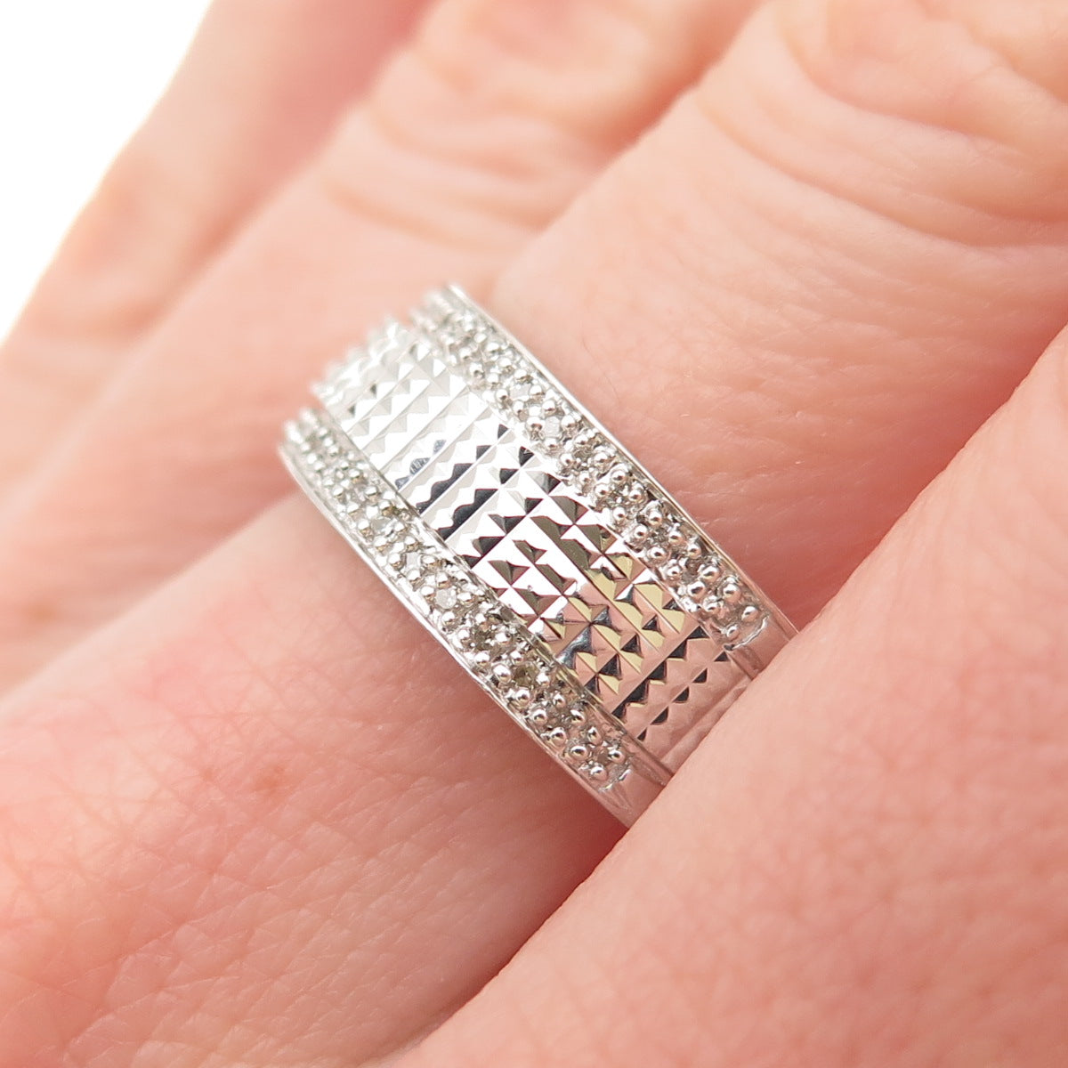 KN Kajal Naina 925 Sterling Silver Real Round-Cut Diamond Ring Size 7.25