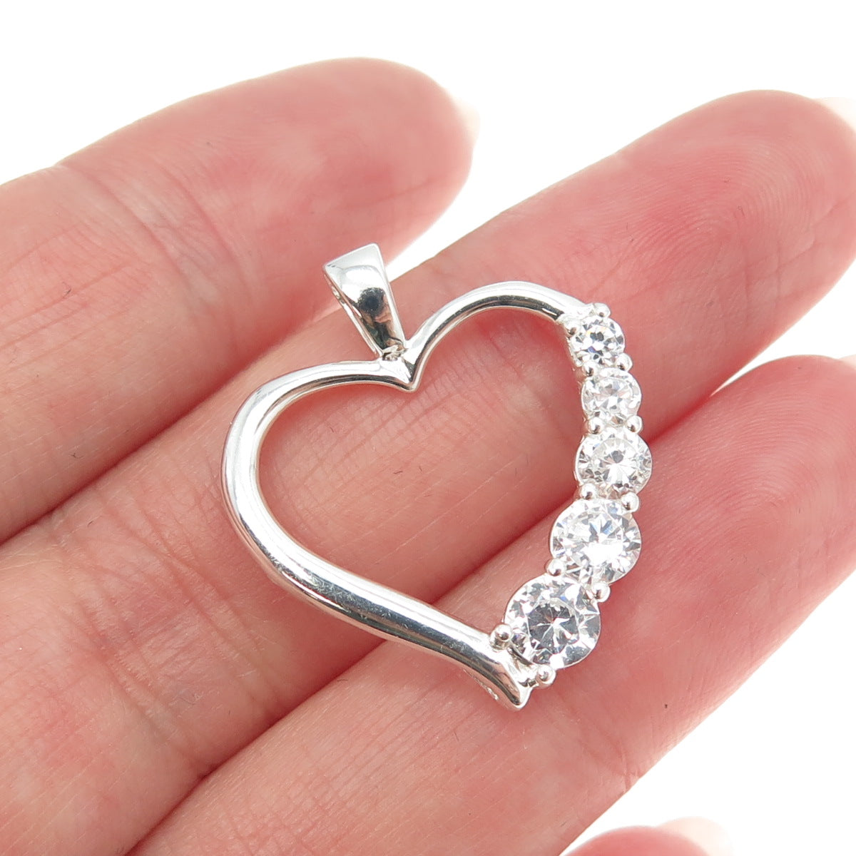 HAN 925 Sterling Silver Round-Cut C Z Heart Pendant