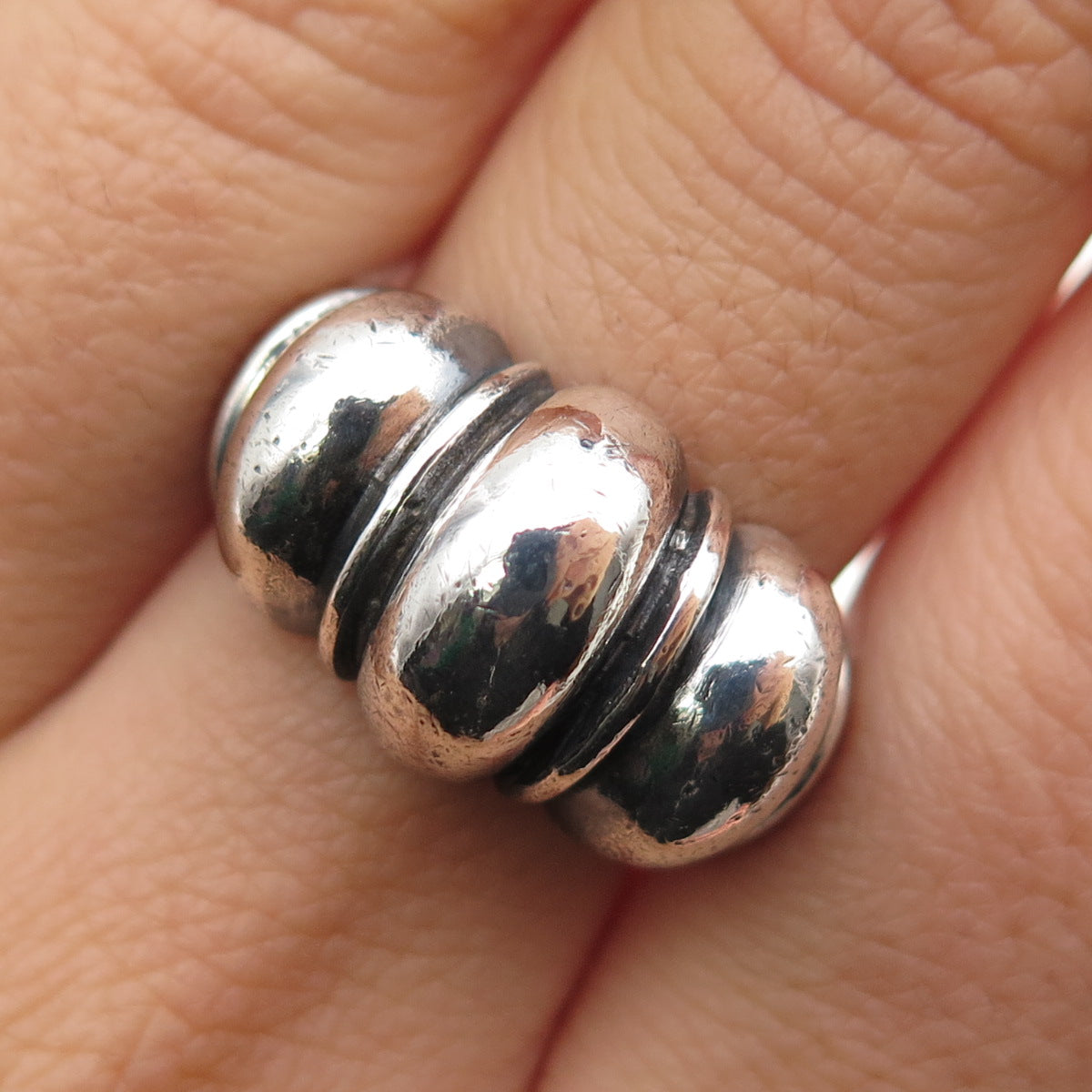 925 Sterling Silver Vintage Modernist Cocoon Oxidized Ring Size 7.5