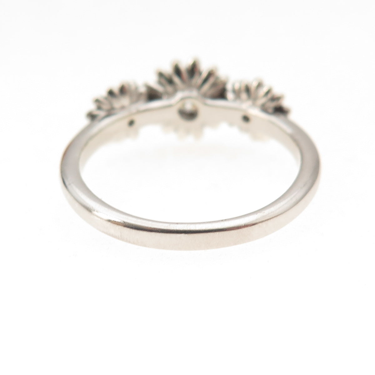 925 Sterling Silver Round-Cut C Z Daisy Flower Ring Size 8