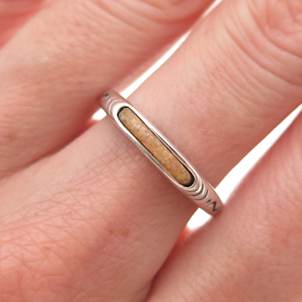Carolyn Pollack 925 Sterling Silver Vintage Real MOP Inlay Stackable Ring Size 8