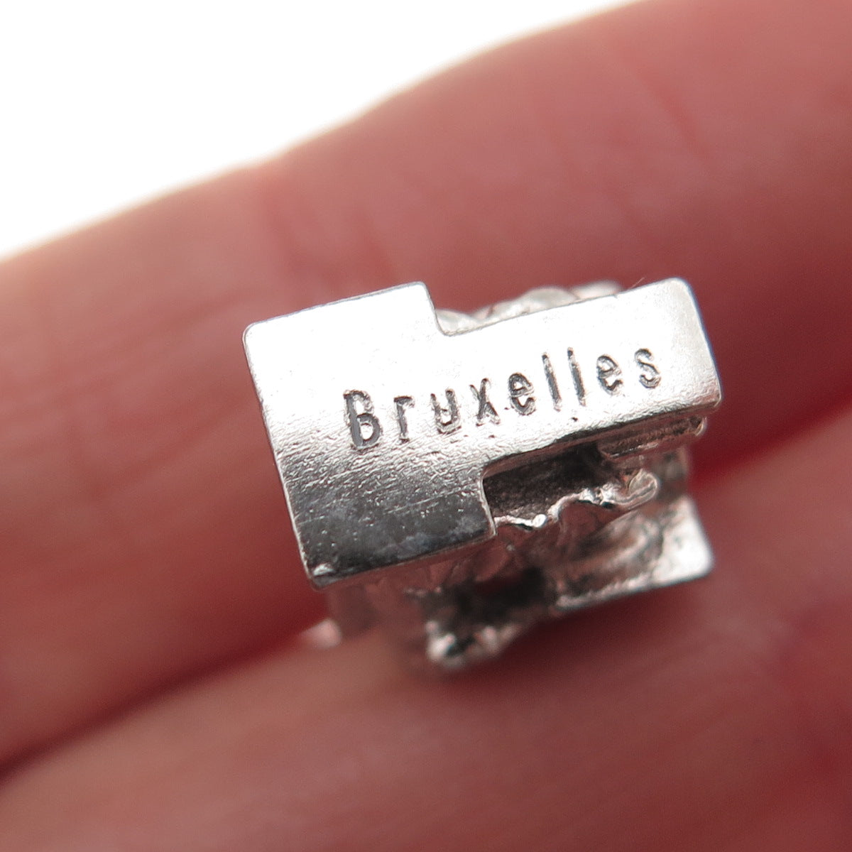 835 Silver Vintage Lacemaker Bruxelles Brussels 3D Mini Charm Pendant