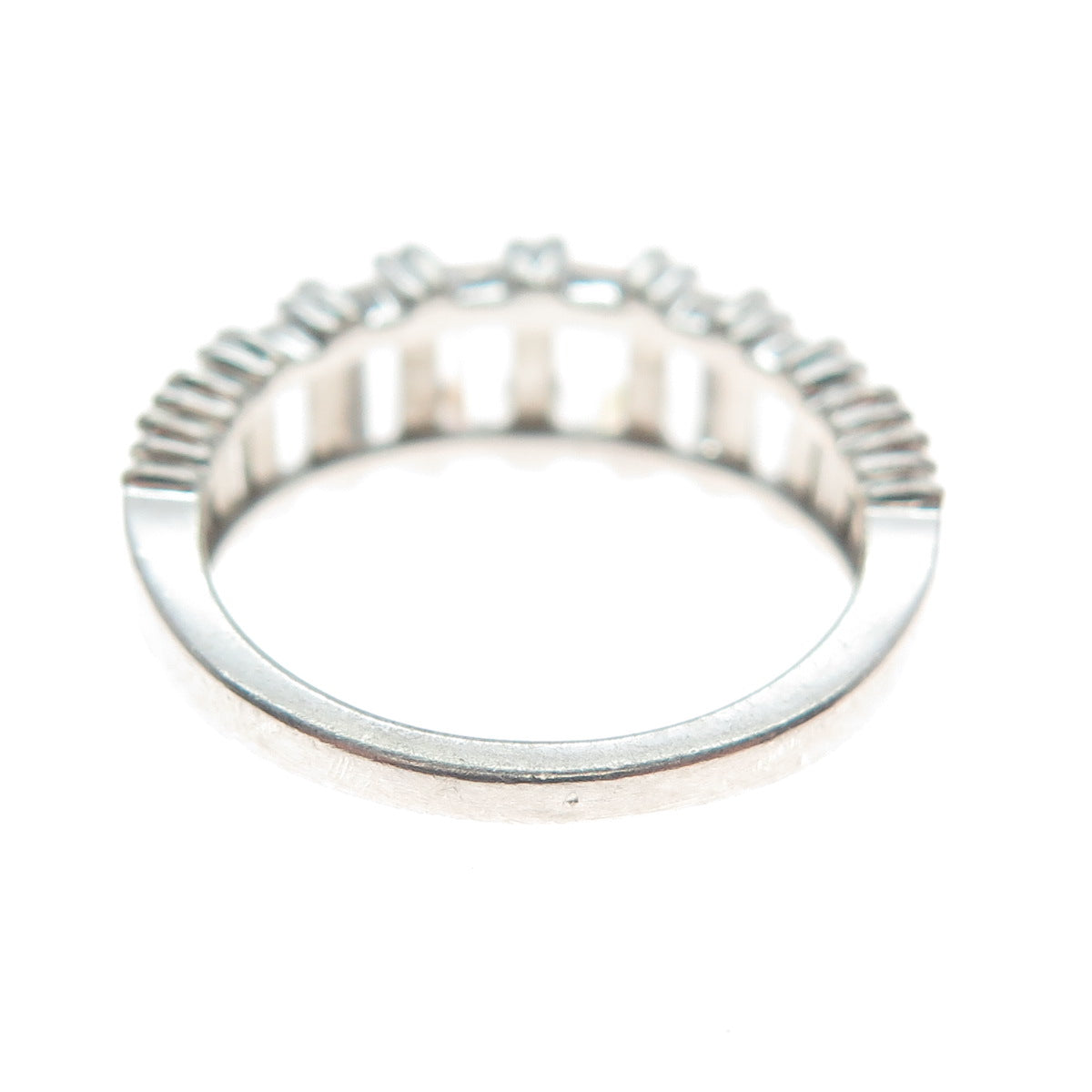 925 Sterling Silver Graduated Emerald-Cut C Z Promise Ring Size 6.25