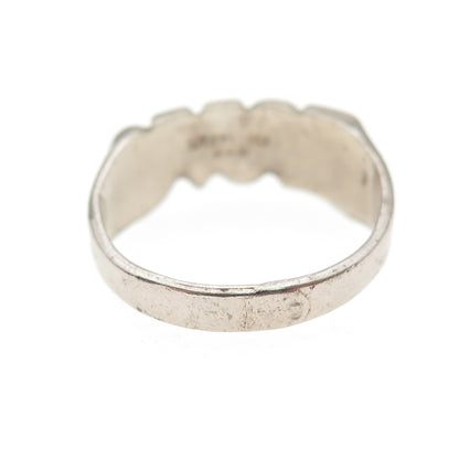 925 Sterling Silver Vintage Love Oxidized Ring Size 5 (missing stone)