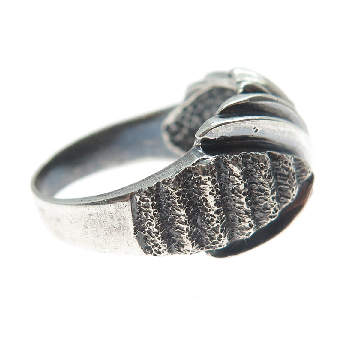 925 Sterling Silver Vintage Modernist Crisscross Oxidized Ring Size 7.25
