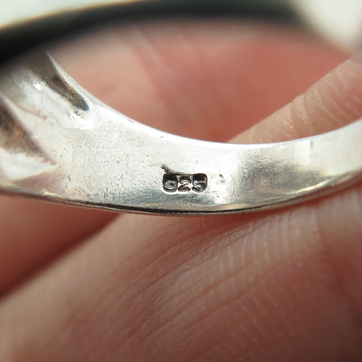 925 Sterling Silver Vintage Ribbed Ring Size 6.5