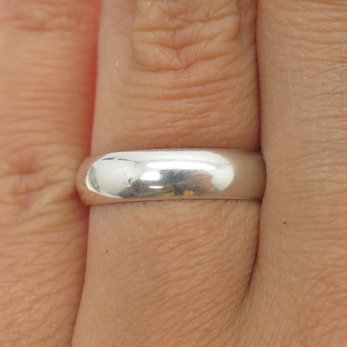 925 Sterling Silver Classic Wedding Band Ring Size 7.25