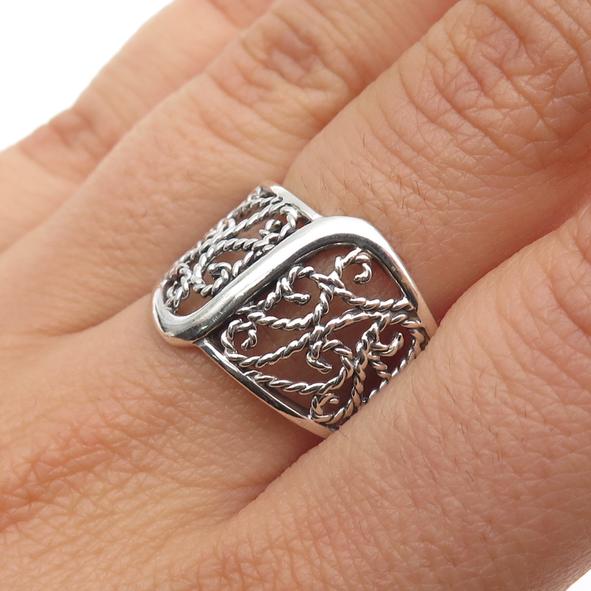 925 Sterling Silver Vintage Modernist Filigree Oxidized Ring Size 8