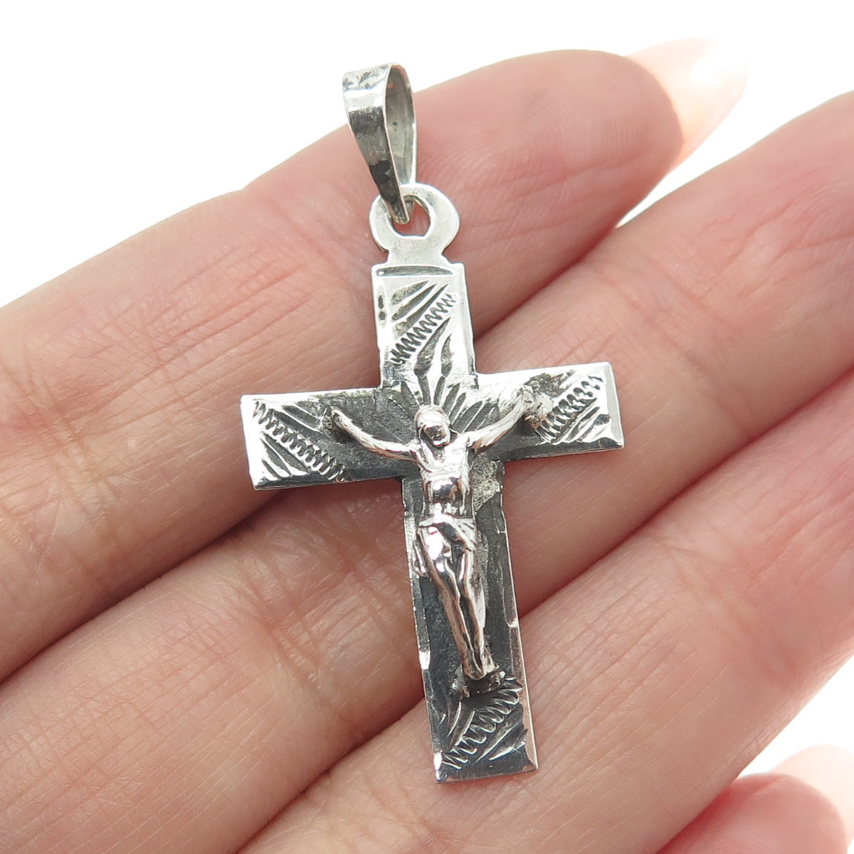 925 Sterling Silver Vintage Crucifix Cross Oxidized Pendant