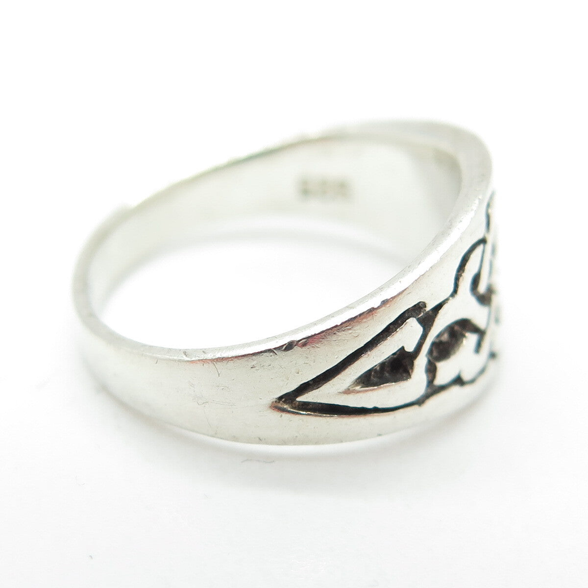 925 Sterling Silver Vintage Celtic Knot Oxidized Ring Size 6