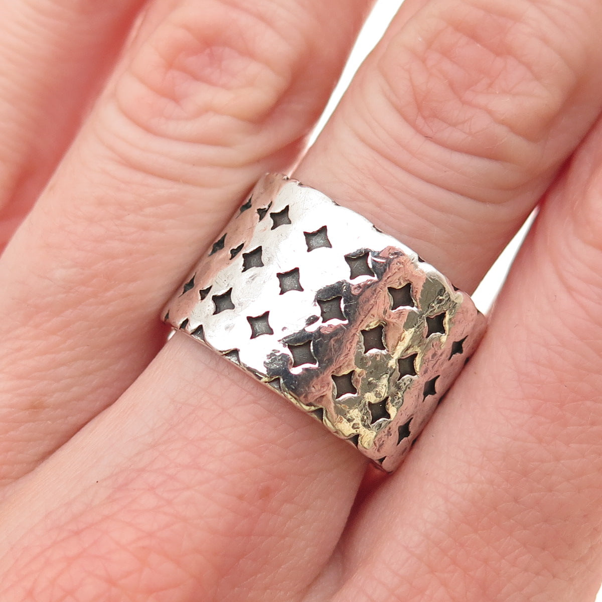 925 Sterling Silver Vintage Dotted Oxidized Wide Band Ring Size 8