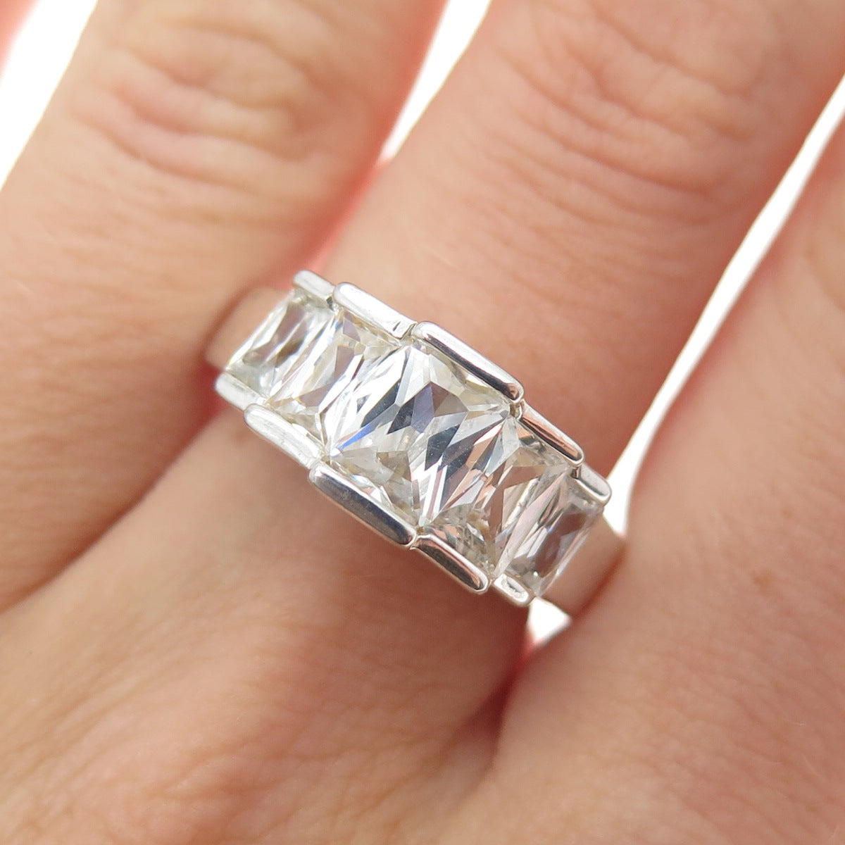925 Sterling Silver Vintage Radiant-Cut C Z Promise Ring Size 6.25