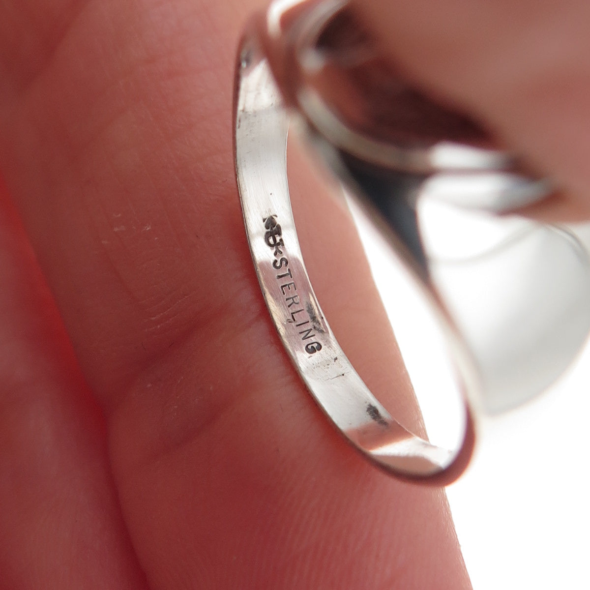 Uncas 925 Sterling Silver Antique Art Deco St. Mary Miraculous Ring Size 7.5