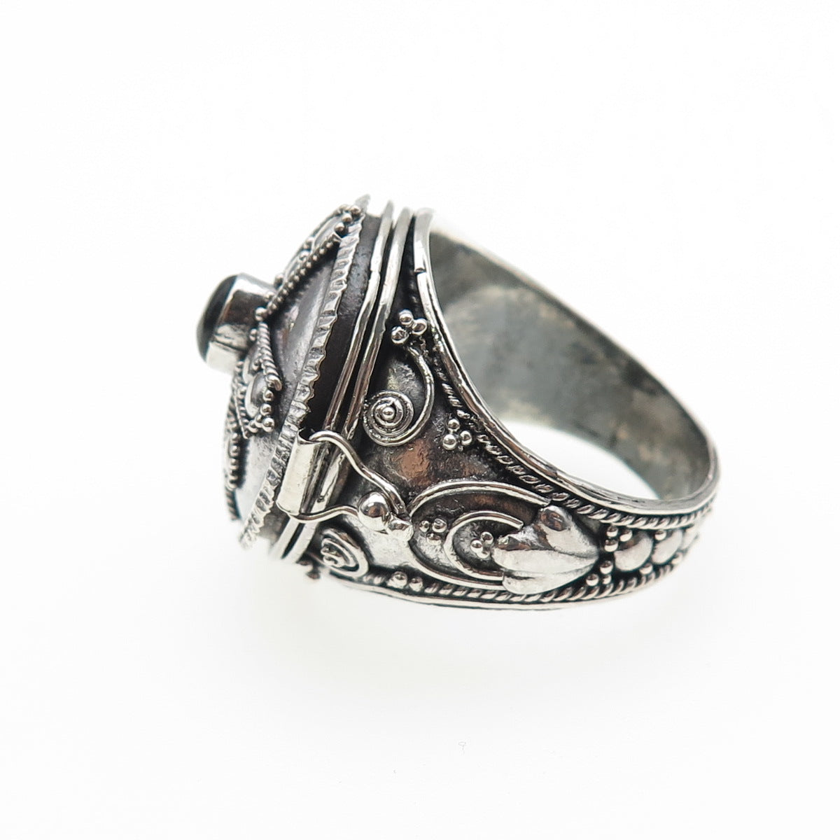 925 Sterling Silver Vintage Real Black Onyx Cross Oxidized Poison Ring Size 9.75