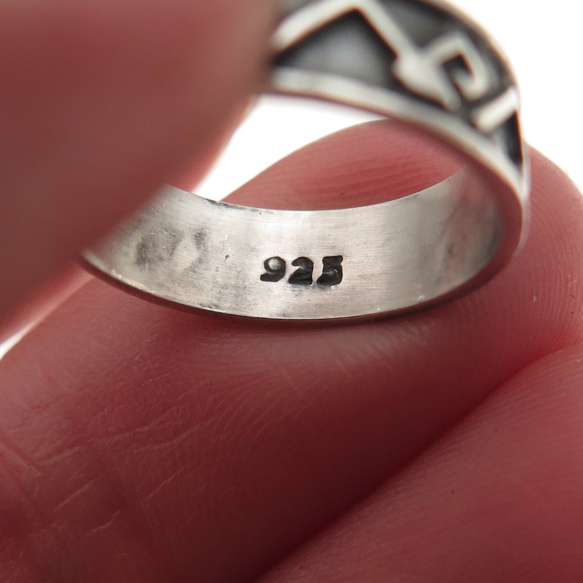925 Sterling Silver Vintage Tribal Oxidized Band Ring Size 5