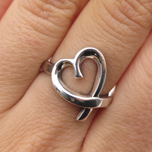 925 Sterling Silver Vintage Modernist Loving Heart Oxidized Ring Size 7.25