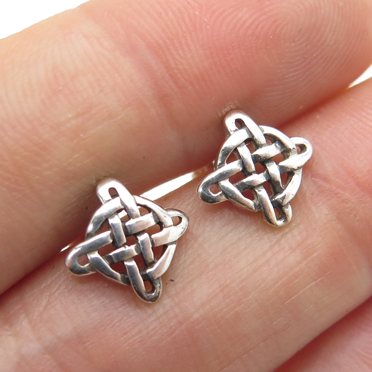 925 Sterling Silver Vintage Celtic Knot Stud Earrings