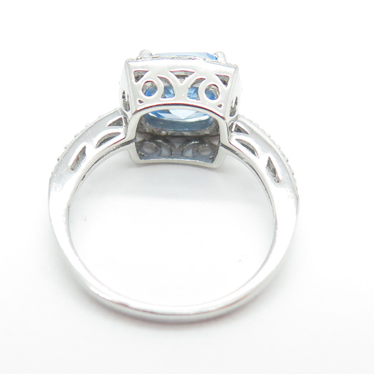 925 Sterling Silver White & Blue C Z Ring Size 5.25