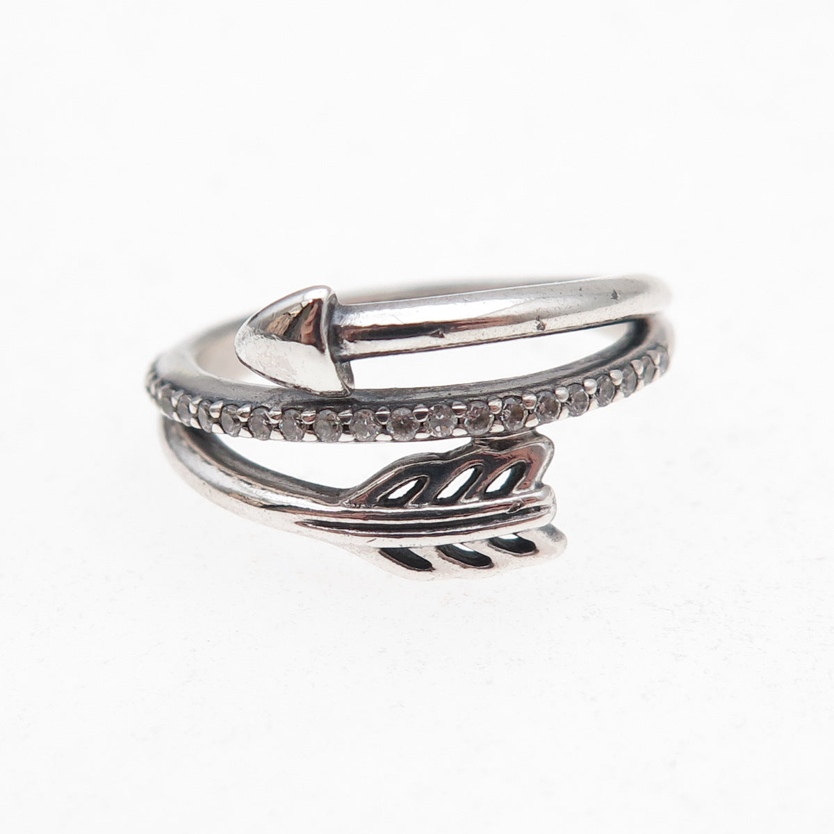 Pandora 925 Sterling Silver Round-Cut C Z Loved Sparkling Arrow Ring Size 5.25
