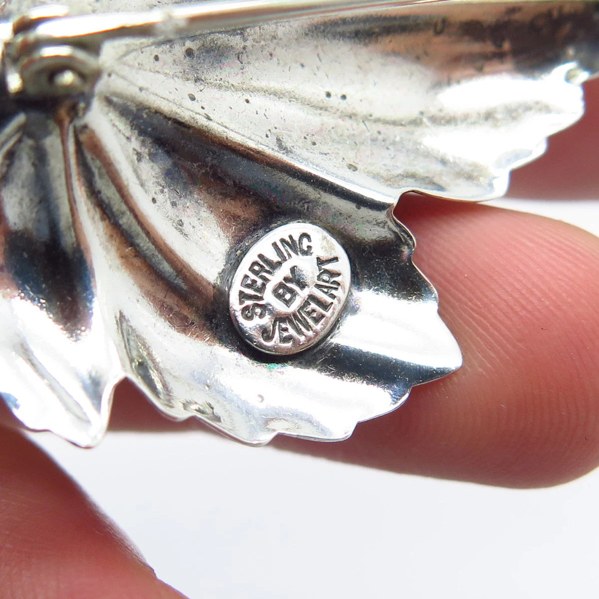 925 Sterling Silver Vintage Jewelart Maple Leaf Pin Brooch