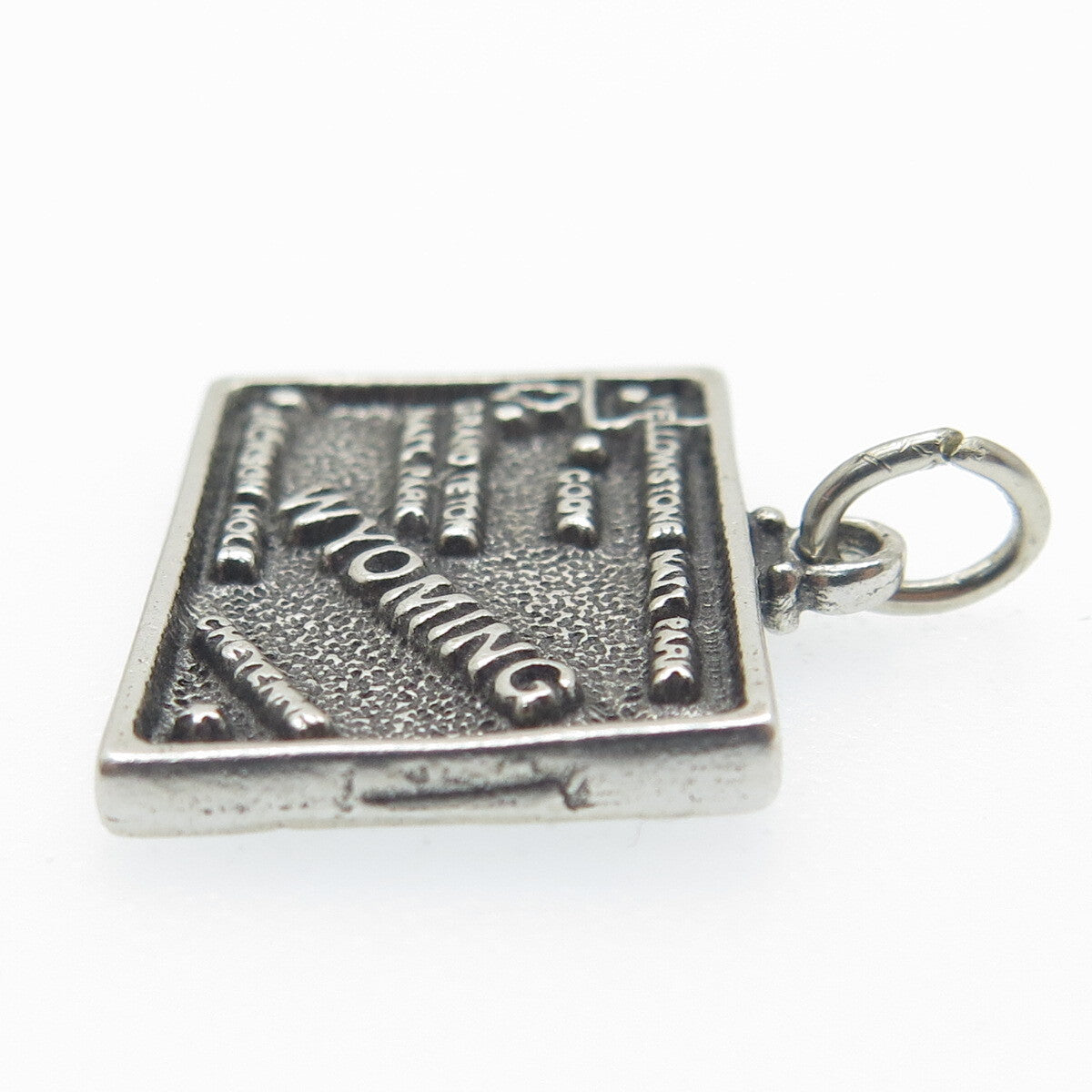 925 Sterling Silver Vintage Wyoming State Map Minimalist Oxidized Charm Pendant