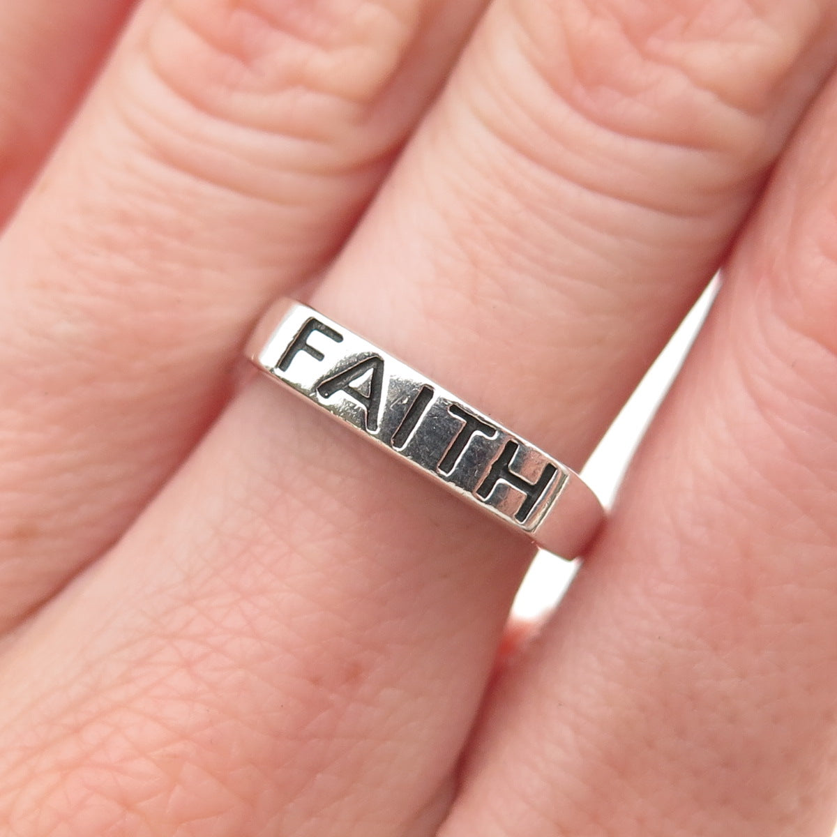 925 Sterling Silver Vintage Faith Bar Ring Size 7