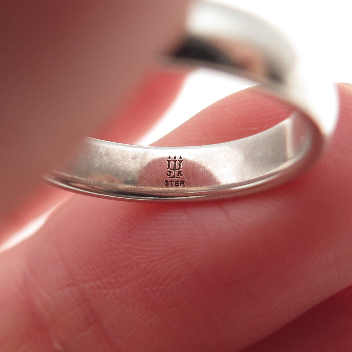James Avery 925 Sterling Silver Vintage Classic Wedding Band Ring Size 6.5