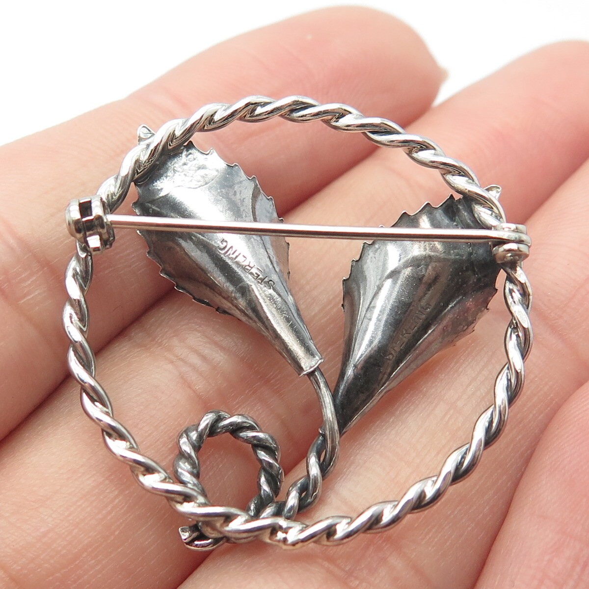 925 Sterling Silver Vintage Lily Floral Pin Brooch