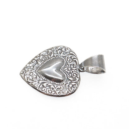 925 Sterling Silver Vintage Mexico Repousse Heart Oxidized Pendant