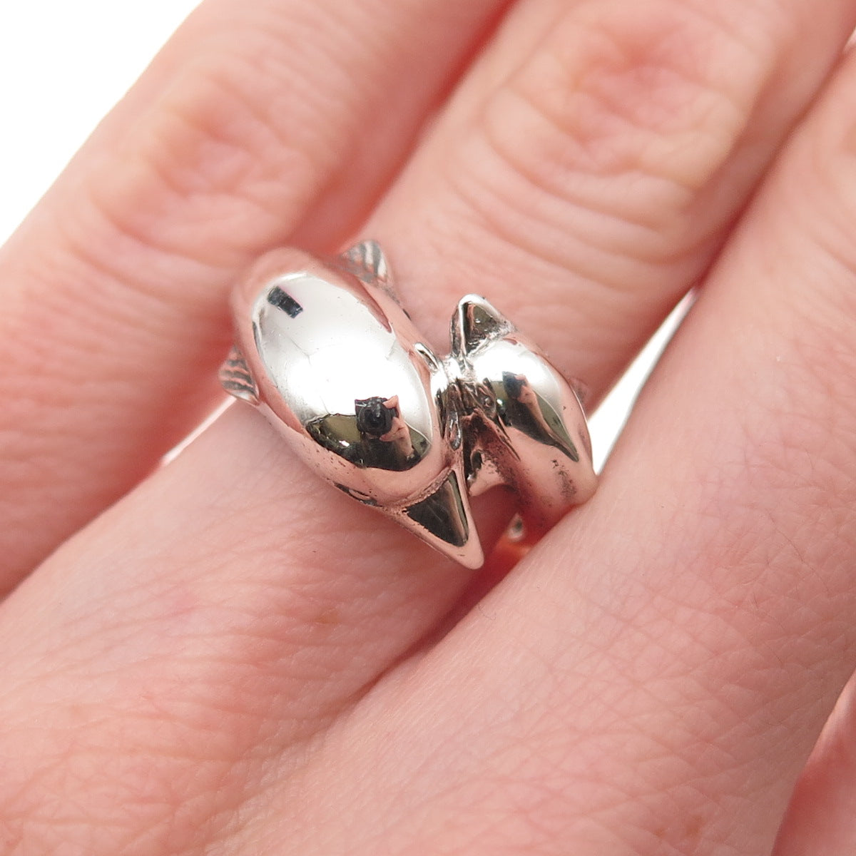 925 Sterling Silver Vintage Mom & Child Dolphin Oxidized Ring Size 5.75