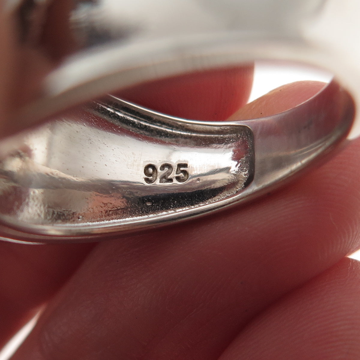 925 Sterling Silver Round-Cut C Z Modernist Ring Size 8.25