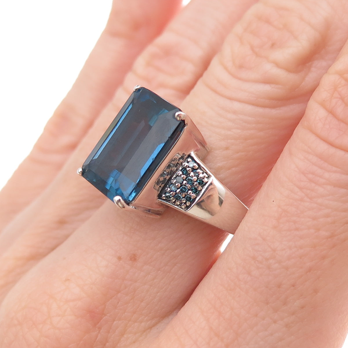 Monica Jain 925 Sterling Silver Real Diamond & London Blue Topaz Ring Size 6.75