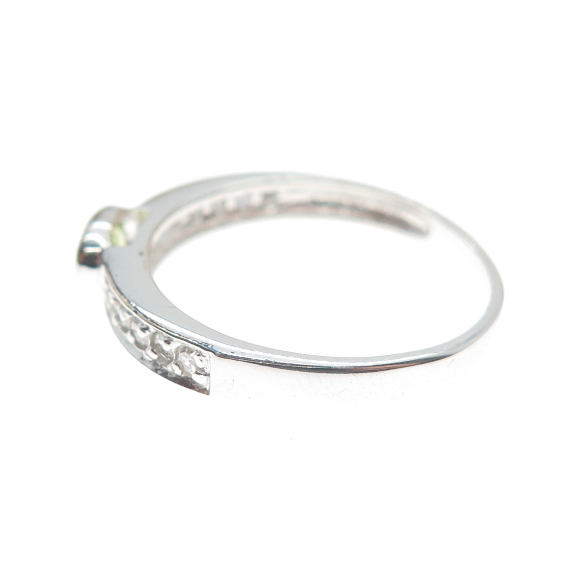 925 Sterling Silver Real Round-Cut Diamond & Oval-Cut Peridot Ring Size 7.25