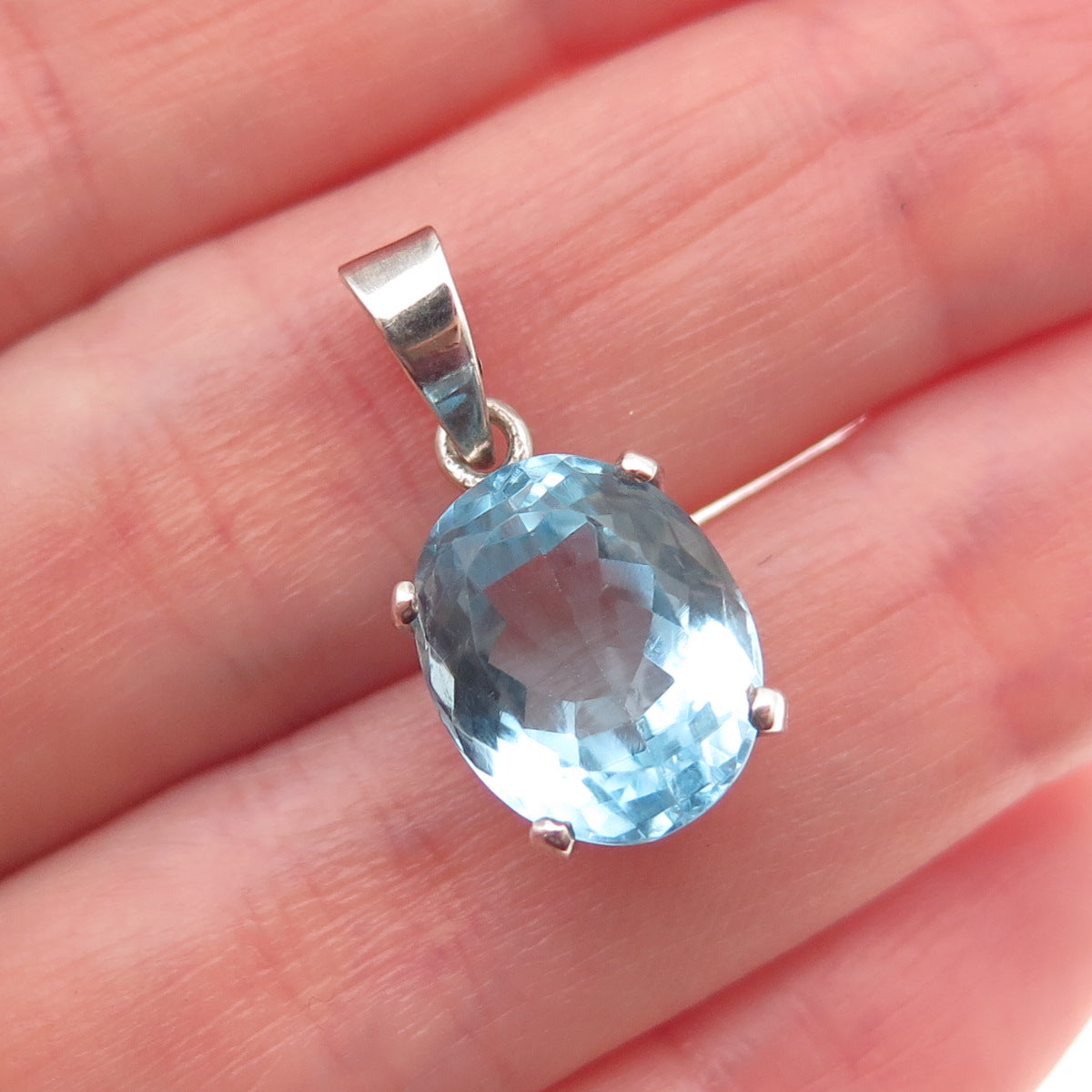 950 Silver Vintage Real Oval-Cut Blue Topaz Mini Charm Pendant