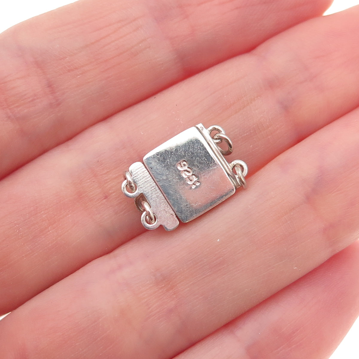 925 Sterling Silver Vintage Bracelet / Necklace Box Lock Clasp