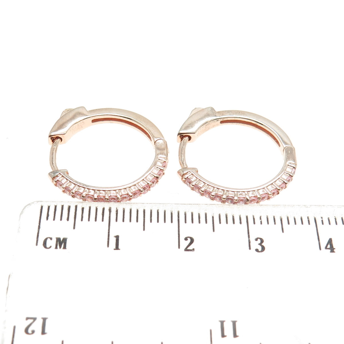 925 Sterling Silver Rose Gold Plated Round-Cut Shaped C Z Huggie Earrings