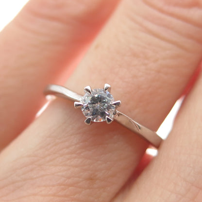925 Sterling Silver Vintage Round-Cut Shaped C Z Engagement Ring Size 6.25