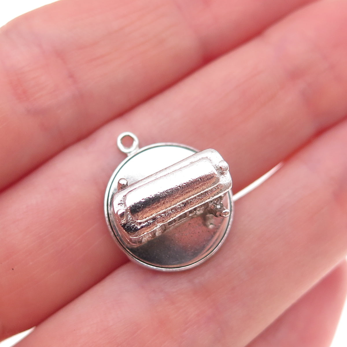 925 Sterling Silver Vintage Cable Car 3D Charm Pendant