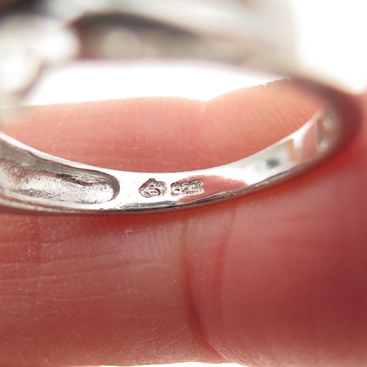 925 Sterling Real Round-Cut Diamond & Triangle-Cut Tanzanite Love Ring Size 6.75