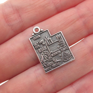 Maisels Indian 925 Sterling Silver Vintage Utah State Map Oxidized Mini Pendant