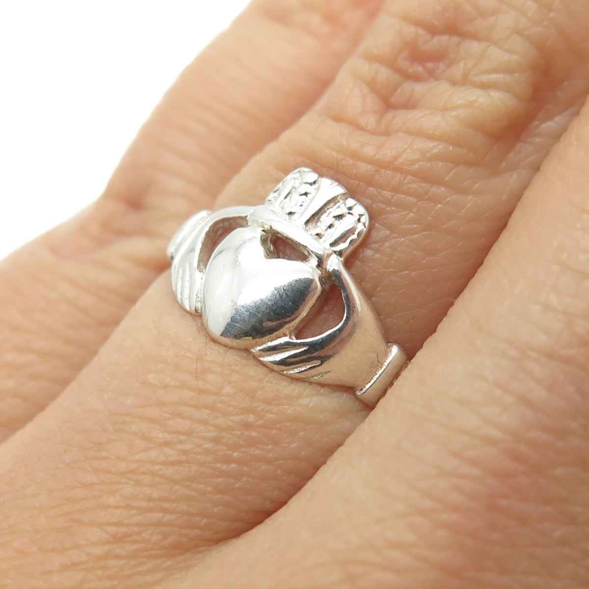 925 Sterling Silver Vintage Irish Claddagh Ring Size 7.25