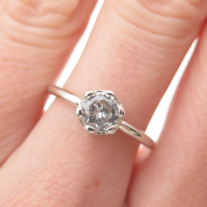 925 Sterling Silver Vintage Round-Cut C Z Engagement Ring Size 6.75