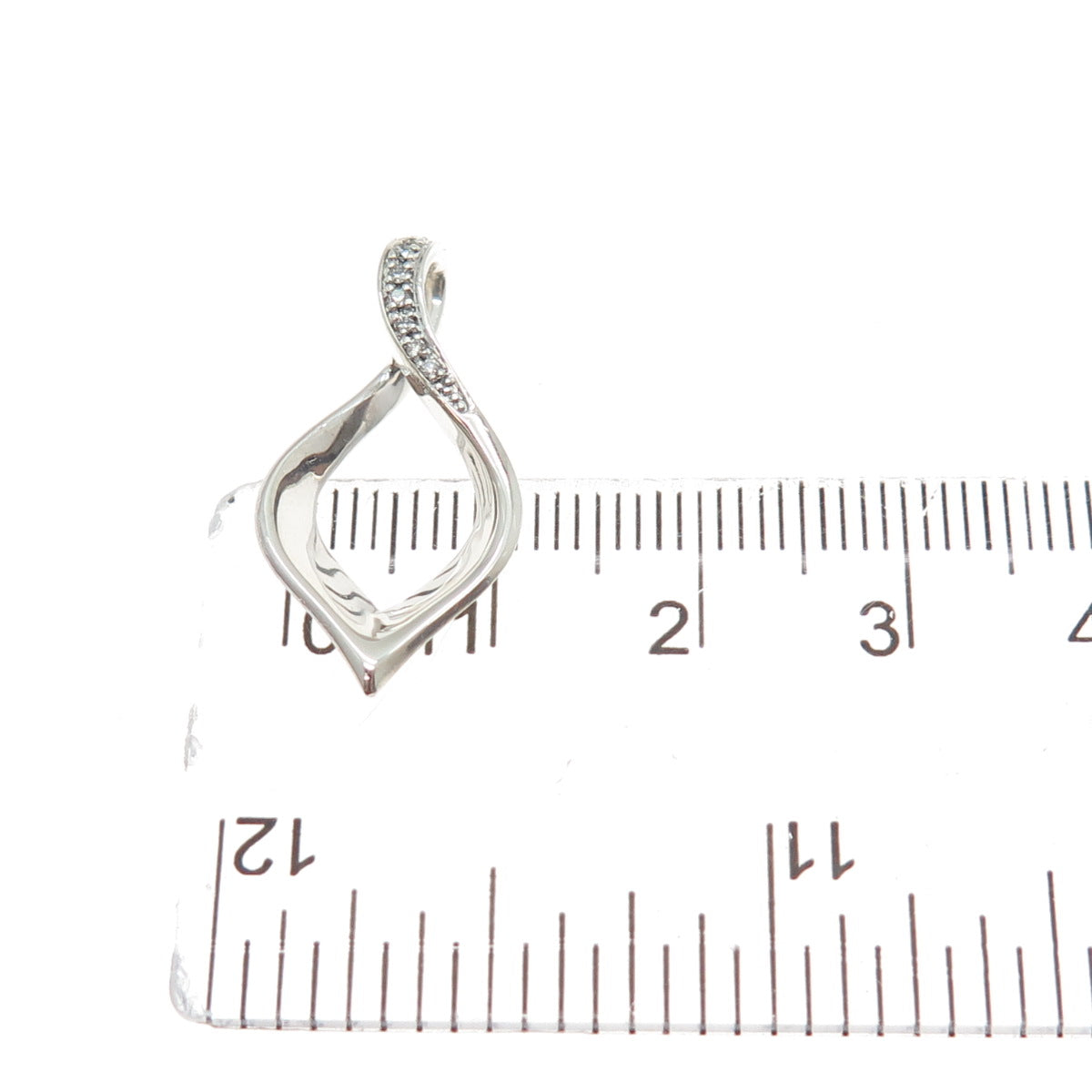 925 Sterling Silver Real Round-Cut Diamond Twisted Minimalist Charm Pendant