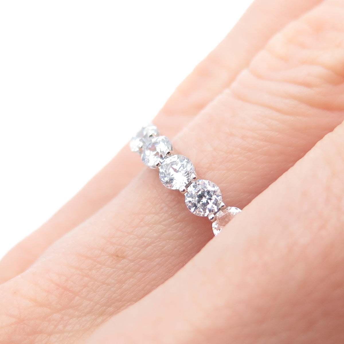 925 Sterling Silver NVDR Round-Cut C Z Eternity Band Ring Size 6